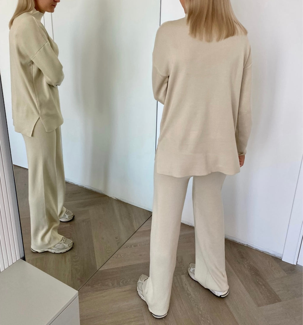 Kreminis viskozės ir medvilnės kostiumėlis “Cream Soft Blend Set”