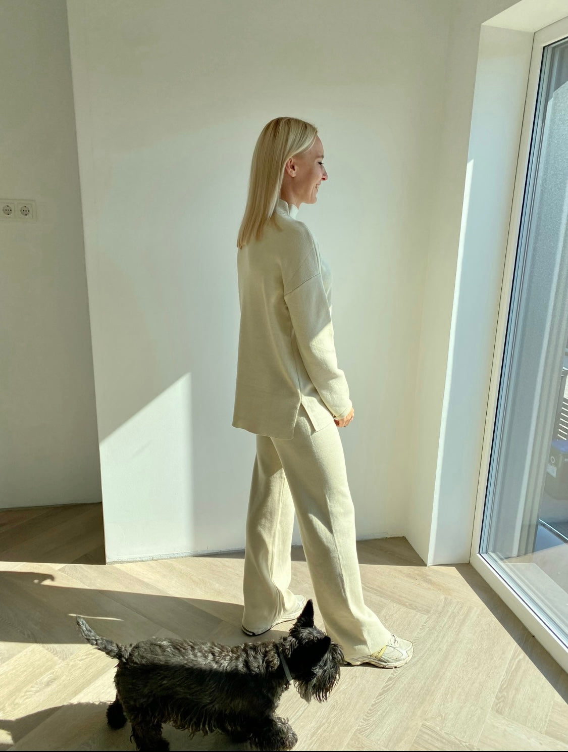 Kreminis viskozės ir medvilnės kostiumėlis “Cream Soft Blend Set”