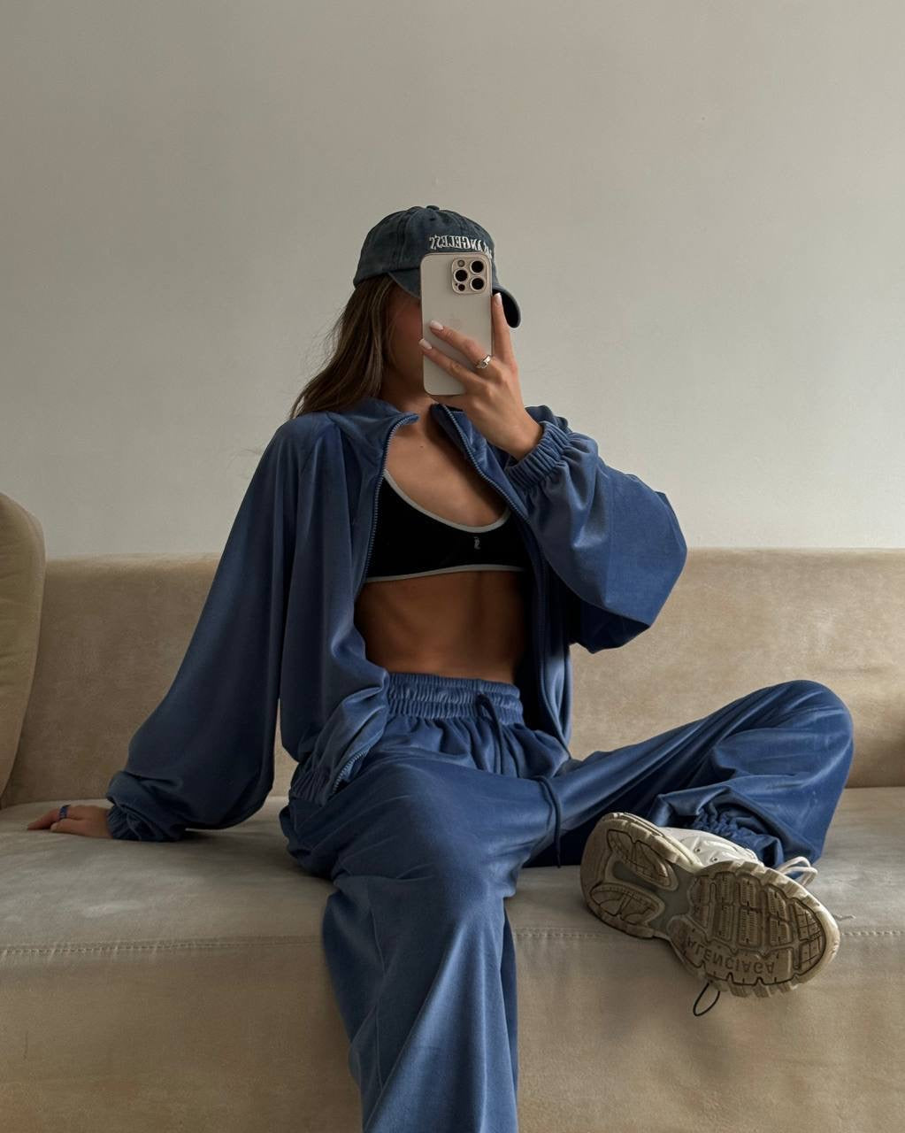 Elektrinės spalvos veliūrinis laisvalaikio komplektas „Deep Blue Velvet Comfort Set“