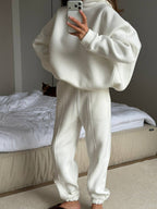 Baltas pašiltintas laisvalaikio komplektas su gobtuvu „White Oversize Hoodie Lounge Set“