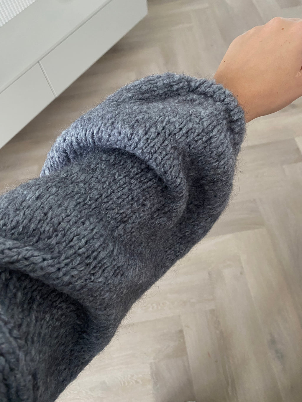 Pilkas moheros megztinis “Grey Mohair Knit”