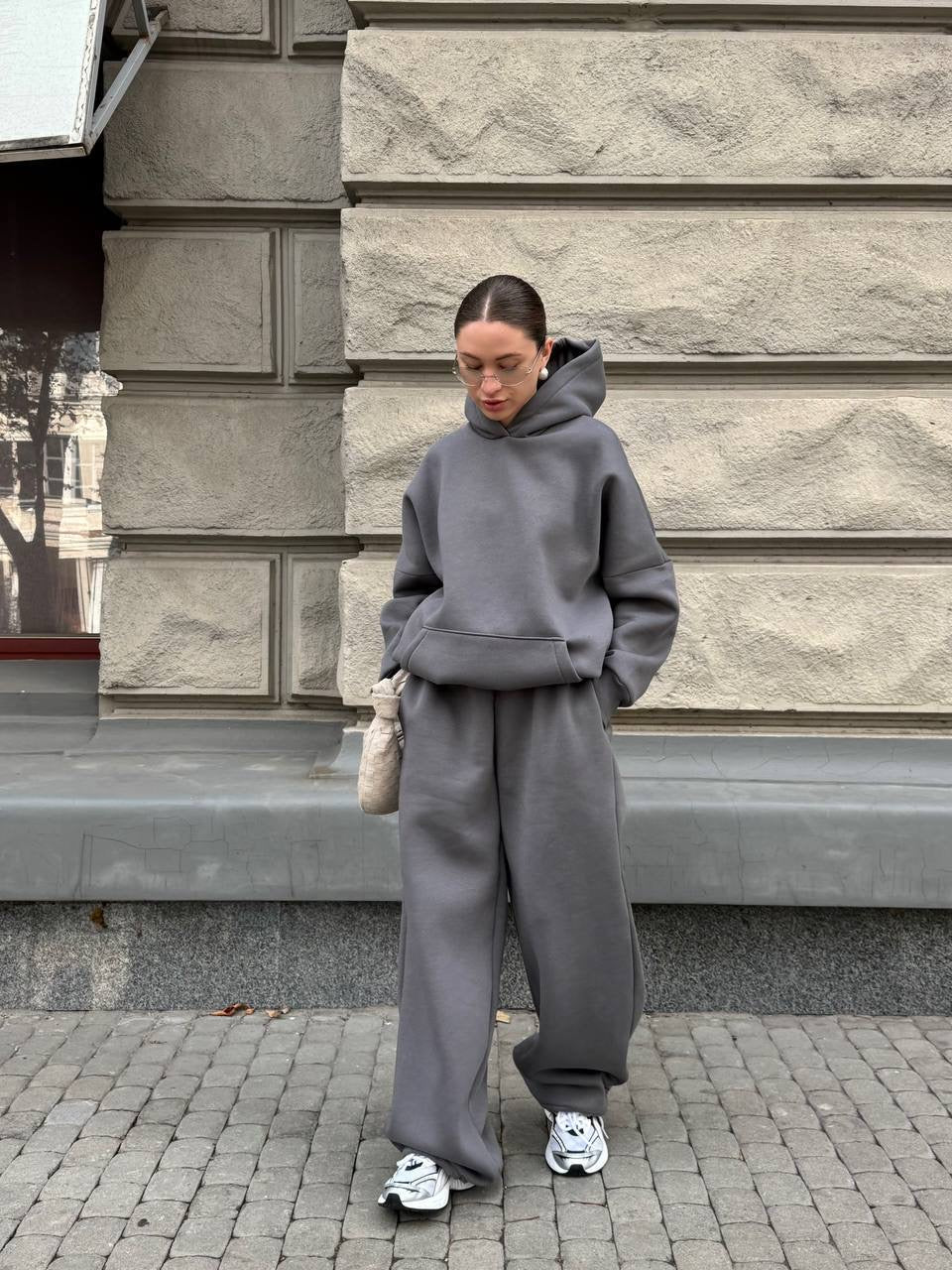 Grafito pilkas oversized kostiumas su gobtuvu “Graphite Hoodie Oversize Set”