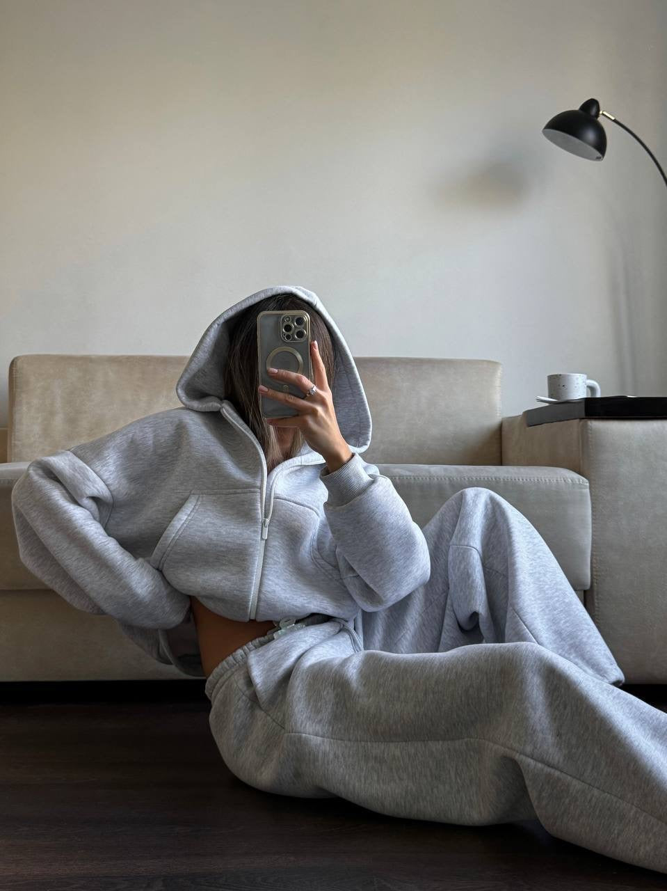 Pilkas pašiltintas laisvalaikio komplektas su gobtuvu „Grey Zip Hoodie Lounge Set“