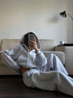 Pilkas pašiltintas laisvalaikio komplektas su gobtuvu „Grey Zip Hoodie Lounge Set“