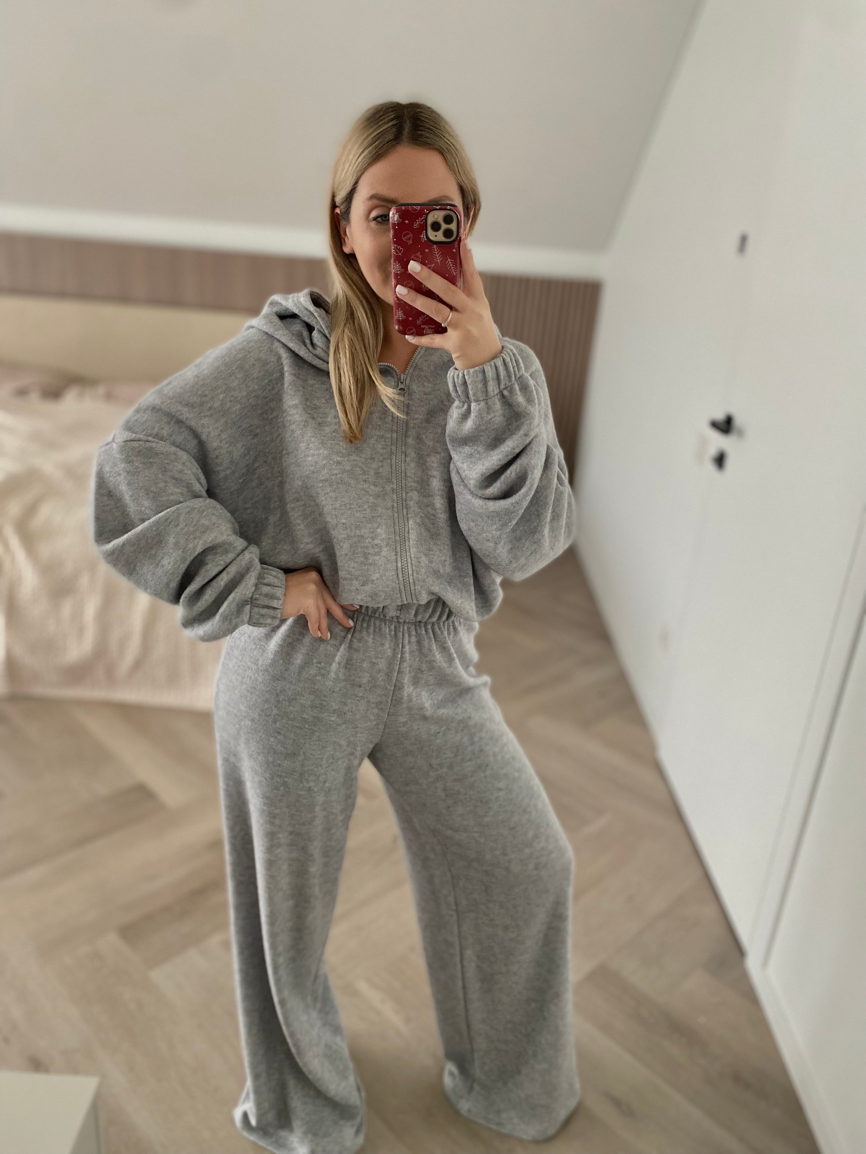 Šiltas megztas laisvalaikio komplektas su vilna “Wool Cozy Grey Set”