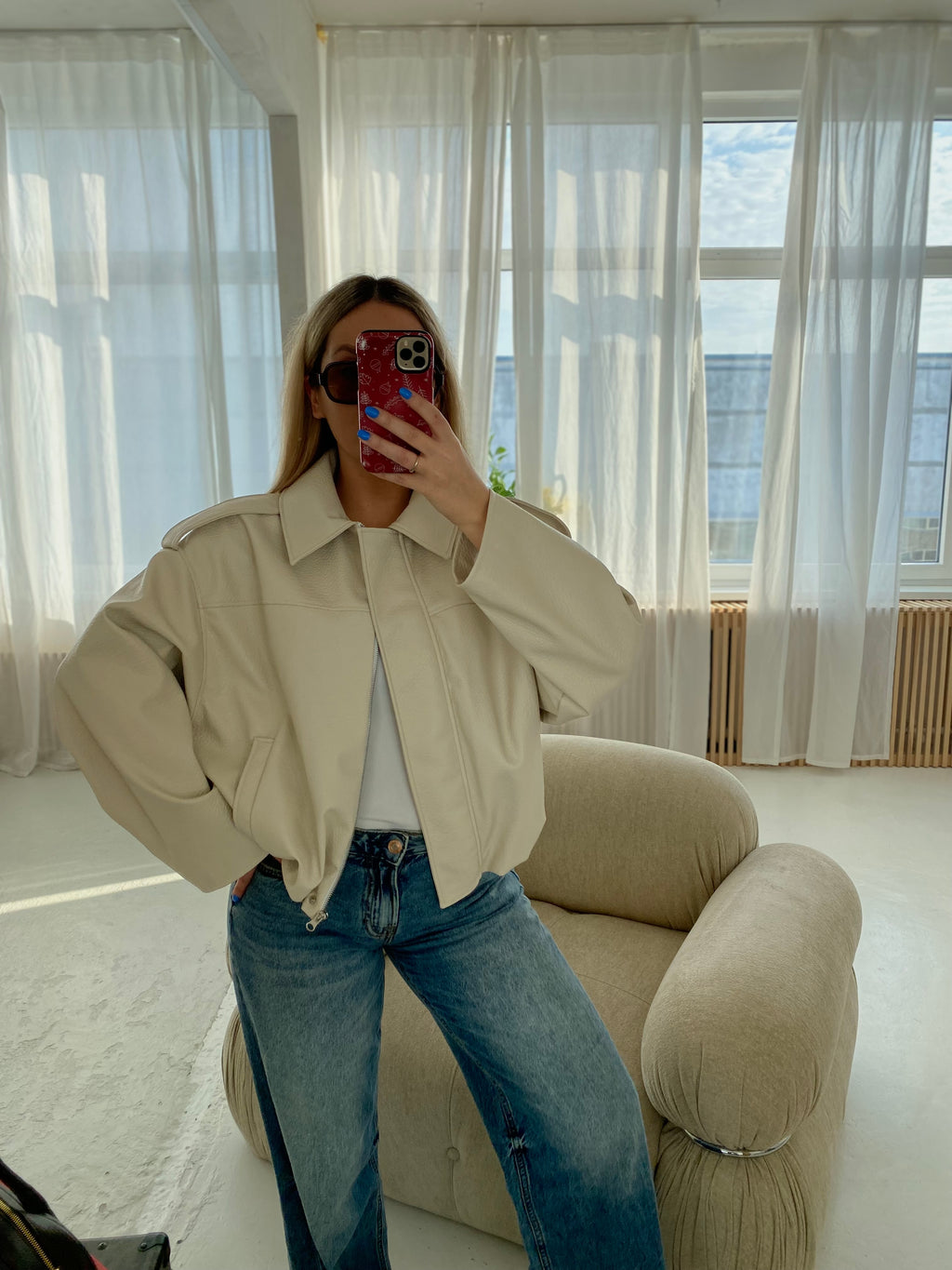 Kreminė premium dirbtinės odos bomber tipo striukė „Noelle Luxe Bomber“