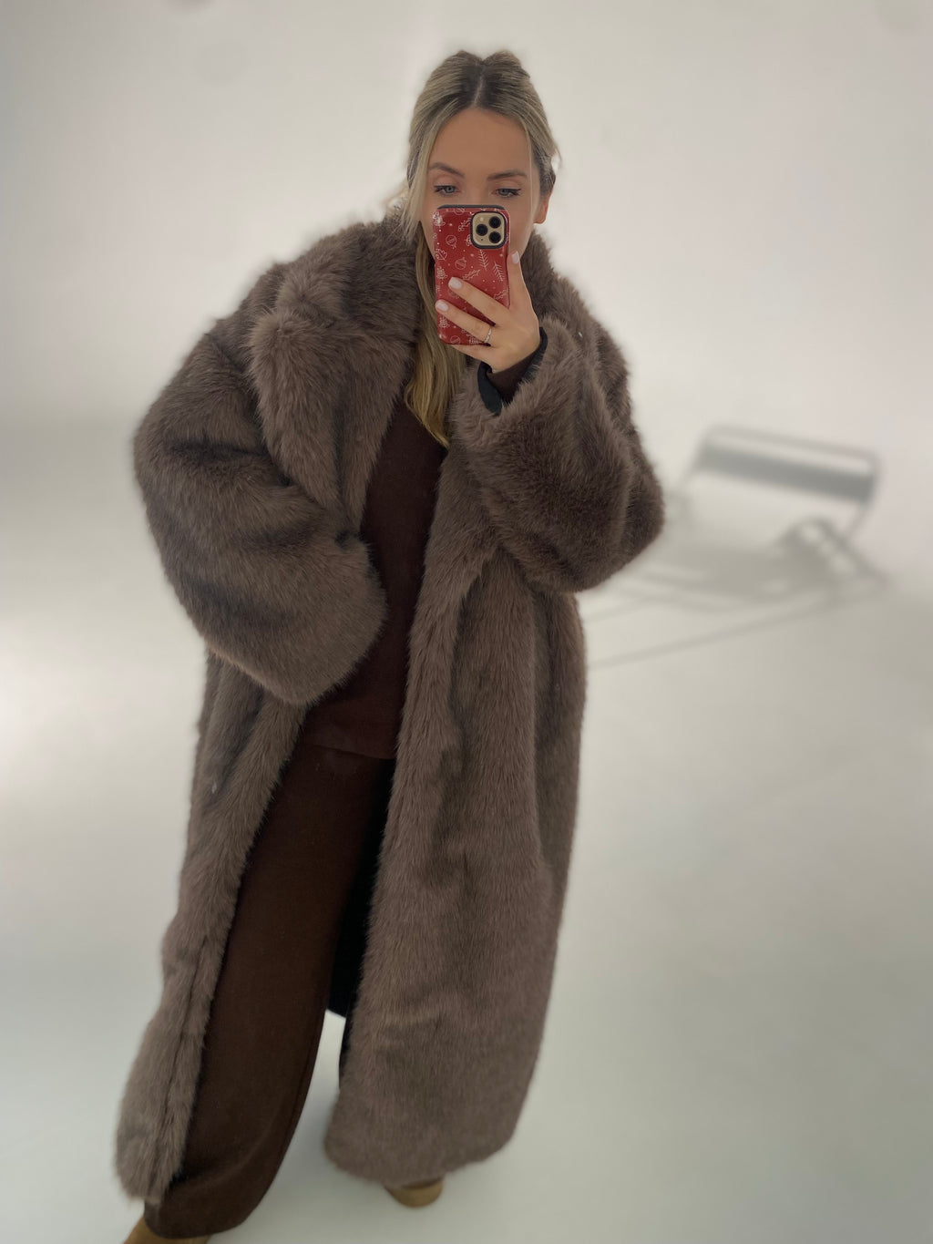 Premium ilgi dirbtiniai kailiniai “Tall Luxury Long Faux Fur Coat”