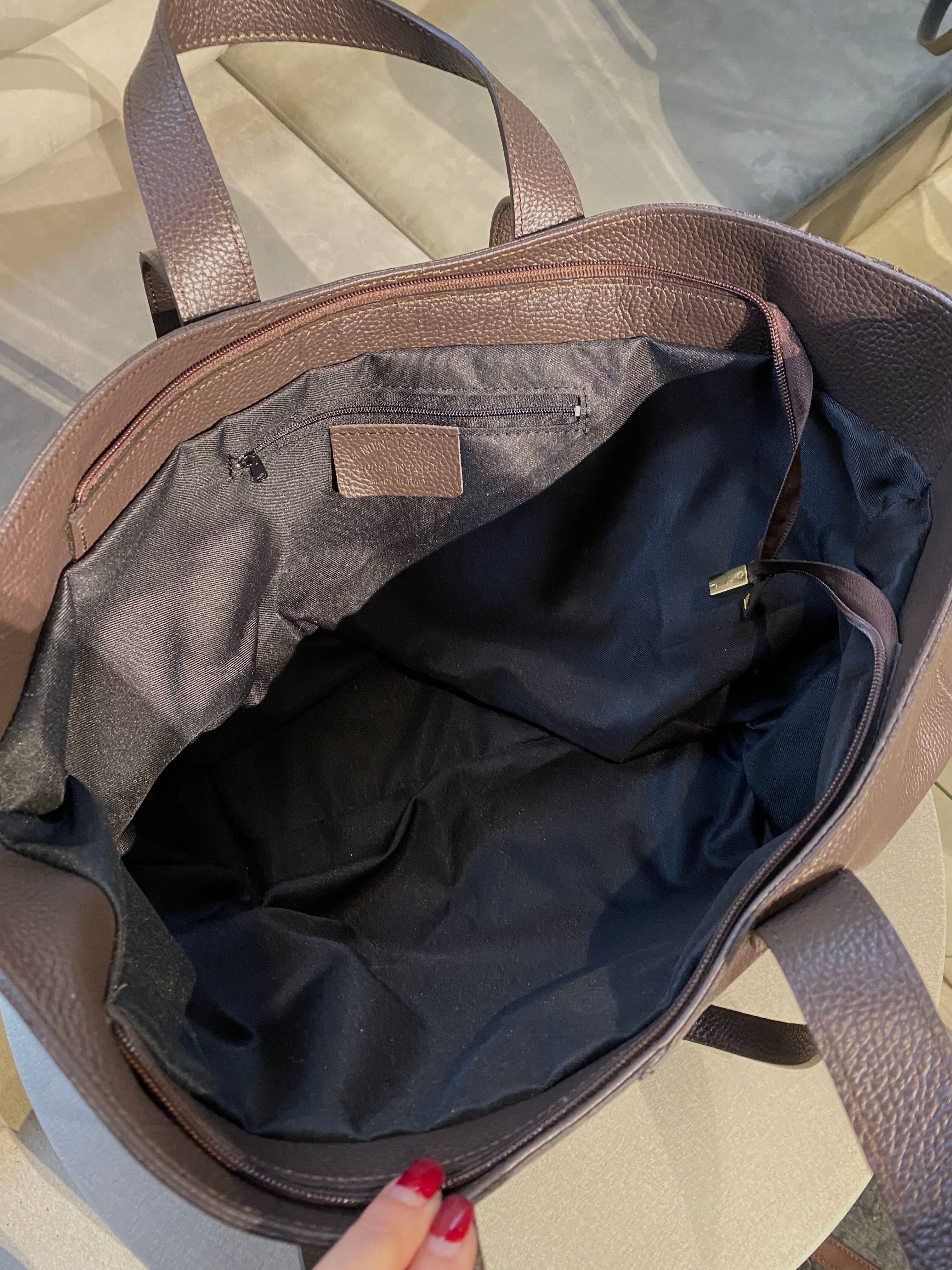 Natūralios odos šokoladinės spalvos rankinė “Chocolate Leather Elegance”