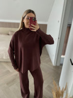Tamsiai rudas megztas laisvalaikio kostiumėlis “Dark Brown Knit Lounge Set”