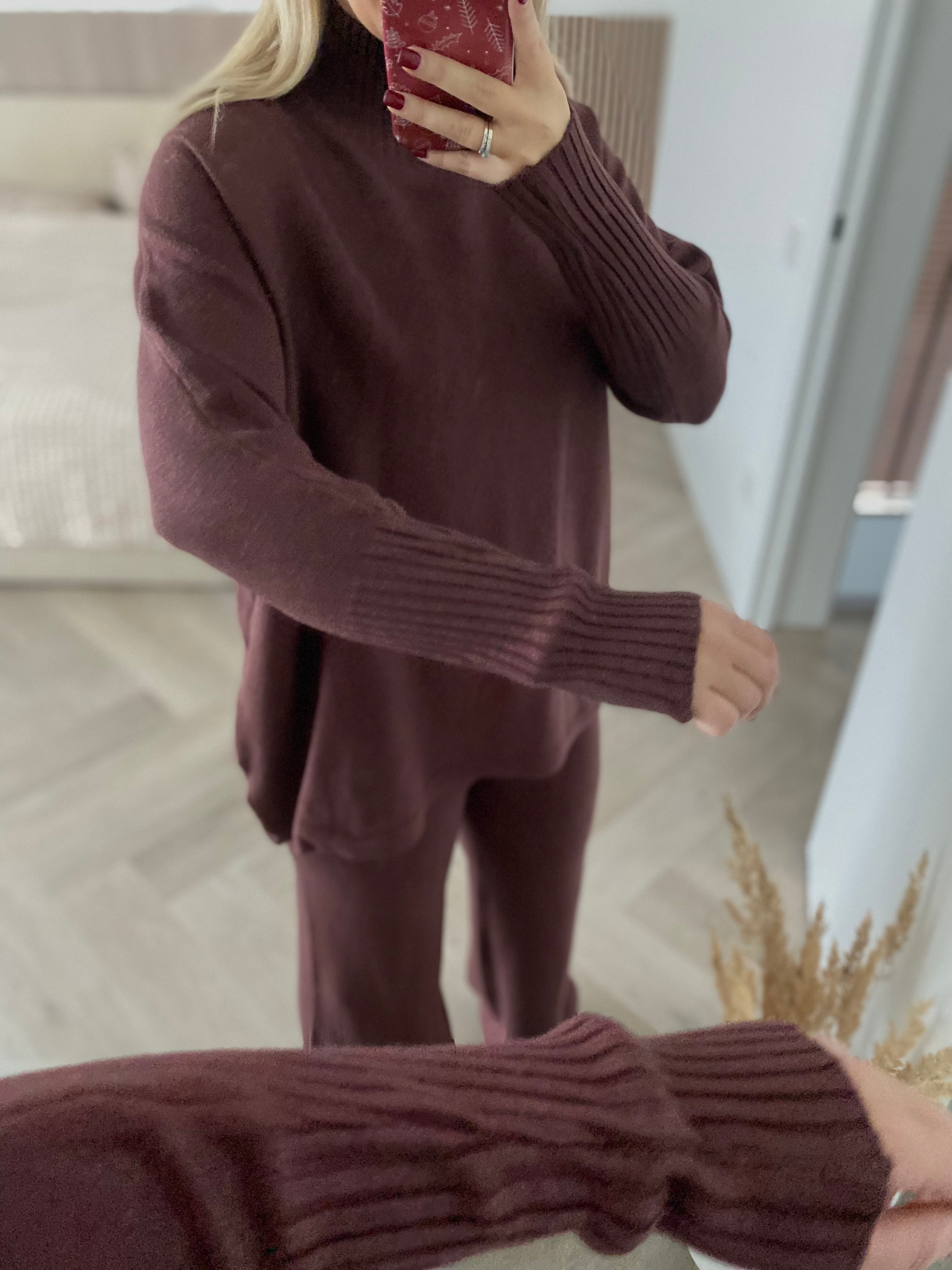 Tamsiai rudas megztas laisvalaikio kostiumėlis “Dark Brown Knit Lounge Set”