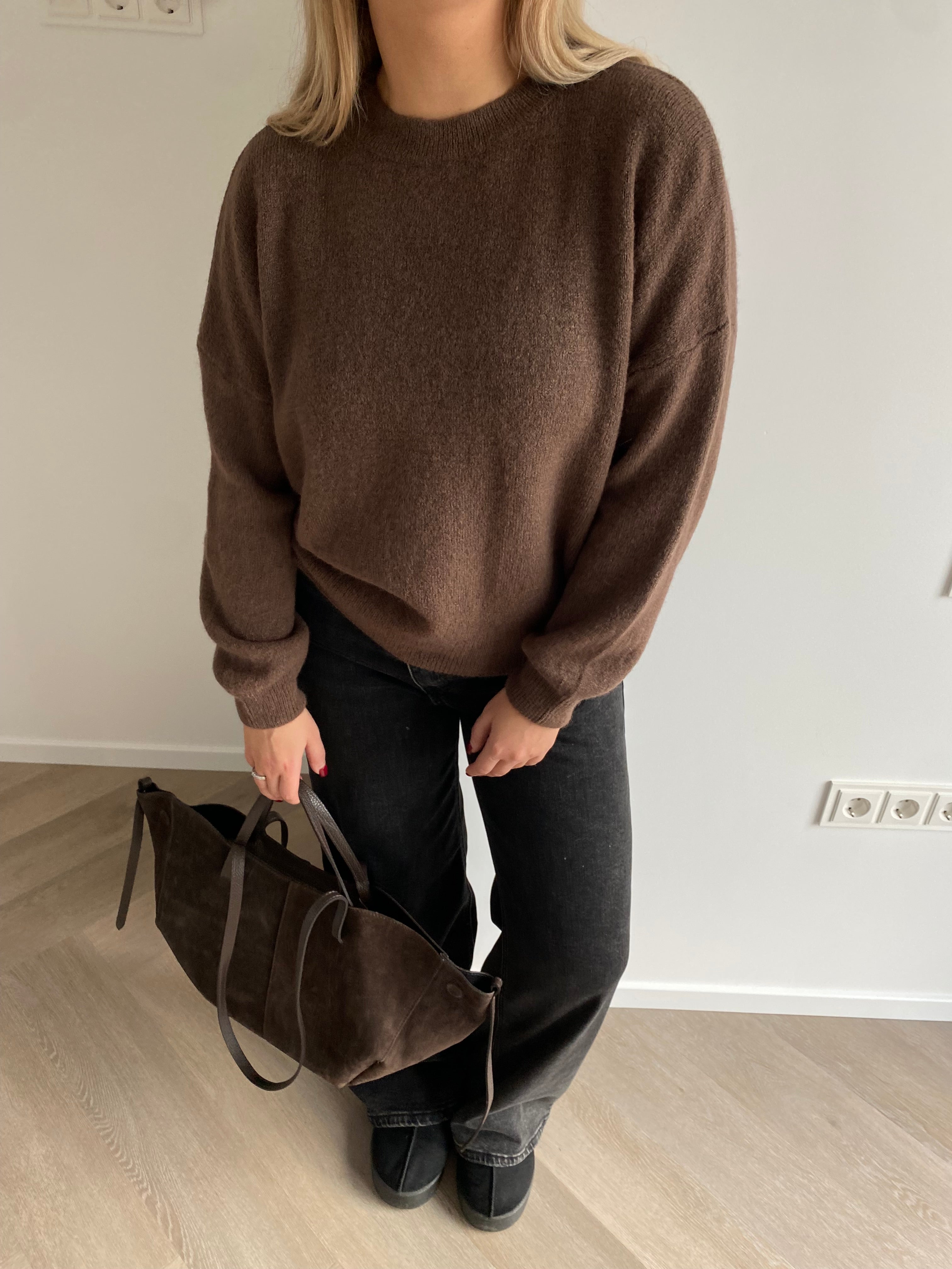 Rudas jaukus alpakos megztinis “Brown Alpaca Cozy Knit”