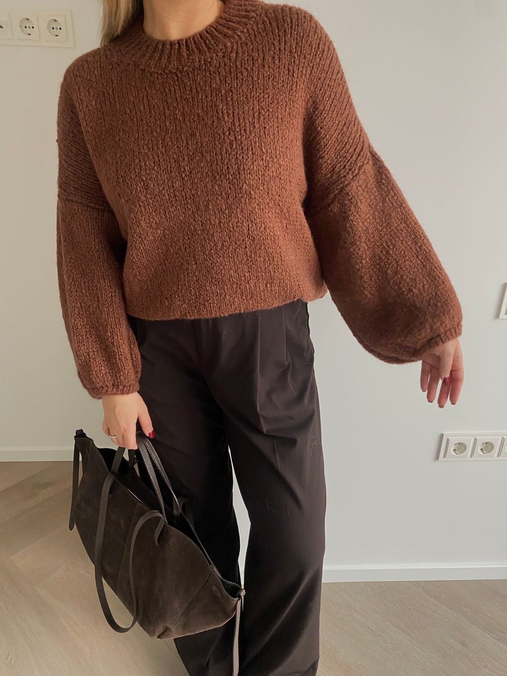 Rudas moheros megztinis “Brown Mohair Knit”