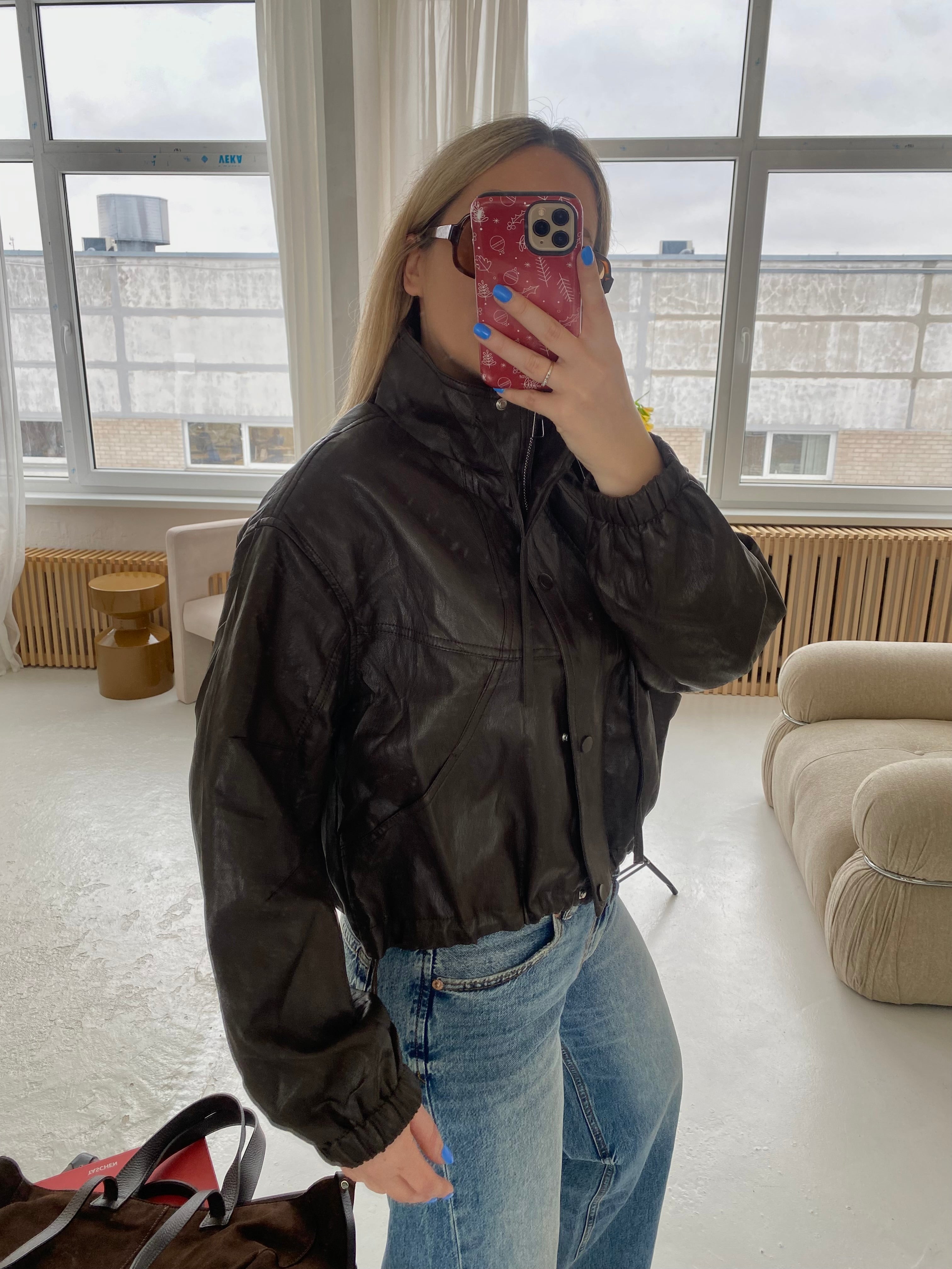 Šokoladinė bomber tipo dirbtinės odos striukė „Monroe Bomber“