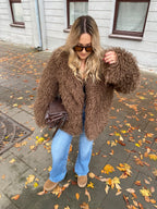 Dirbtiniai lamos kailiniai “Brown Classic”