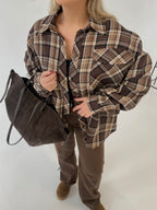 Rudi stilingi languoti oversize marškiniai “Brown Check Oversize”