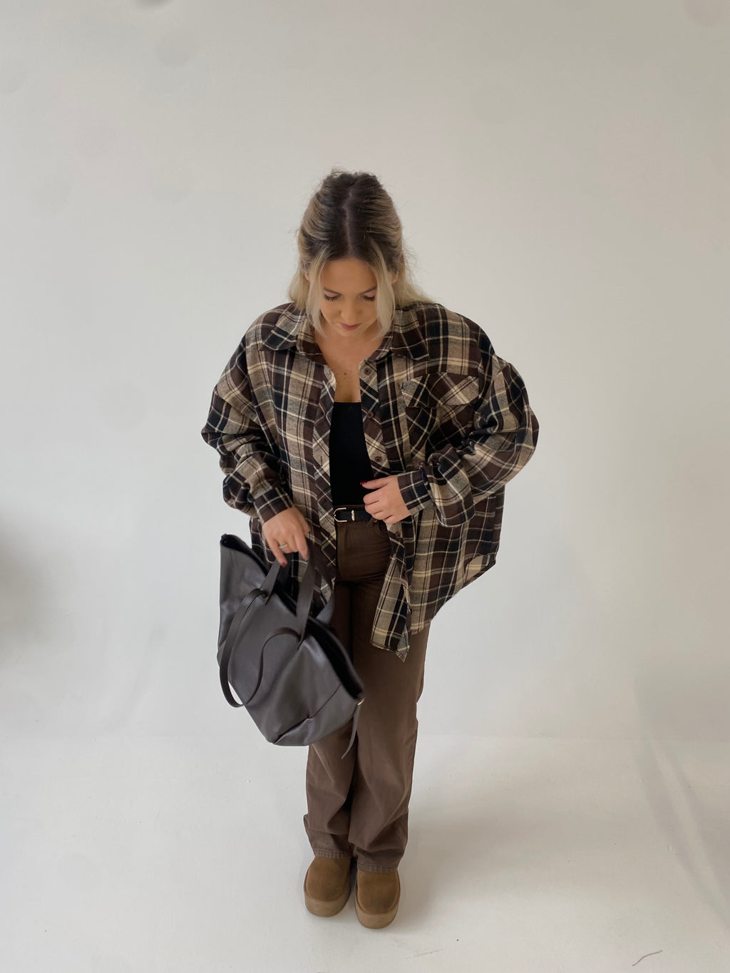 Tamsiai rudi languoti oversize marškiniai “Dark Brown Check Oversize”