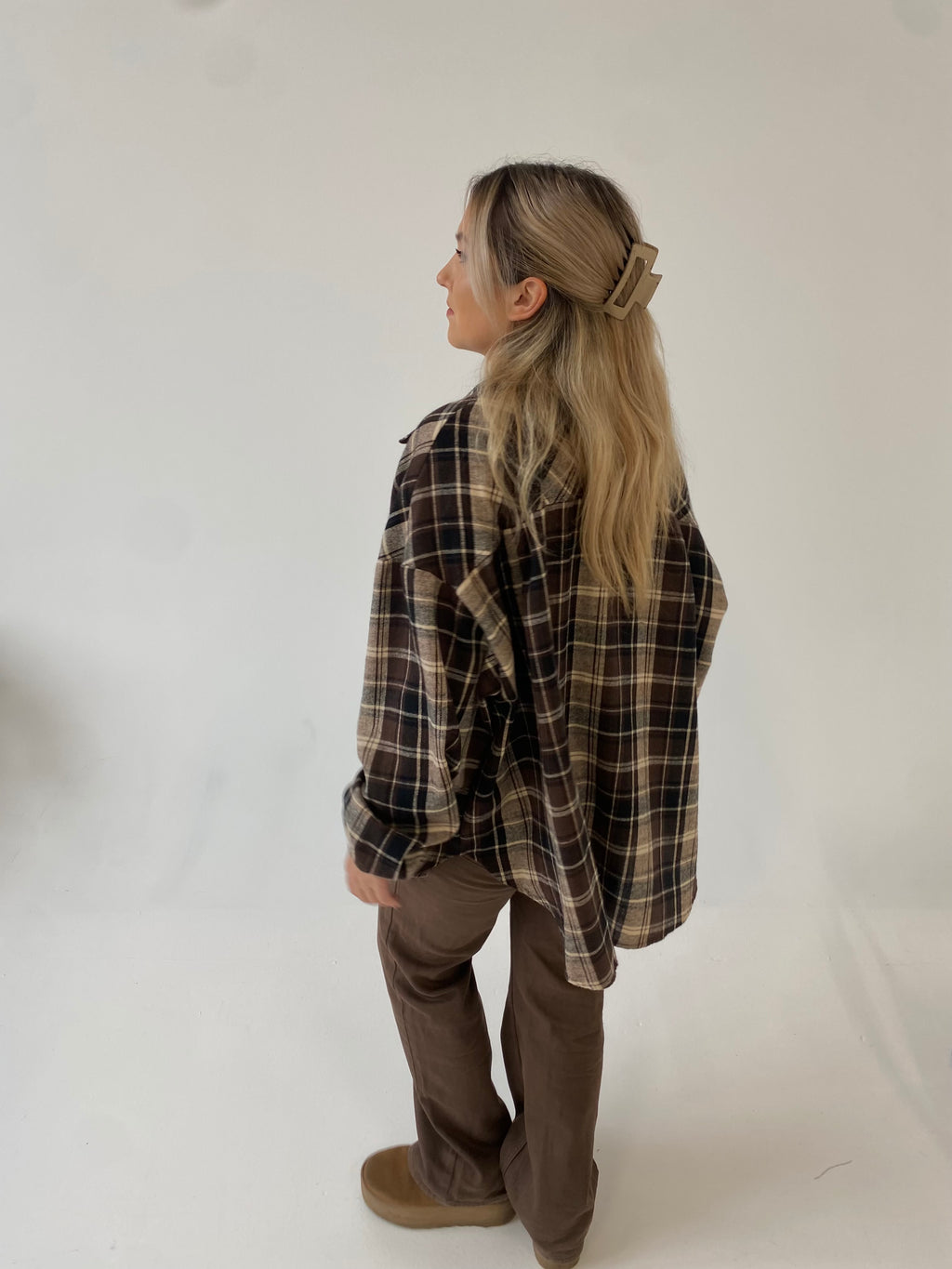 Tamsiai rudi languoti oversize marškiniai “Dark Brown Check Oversize”