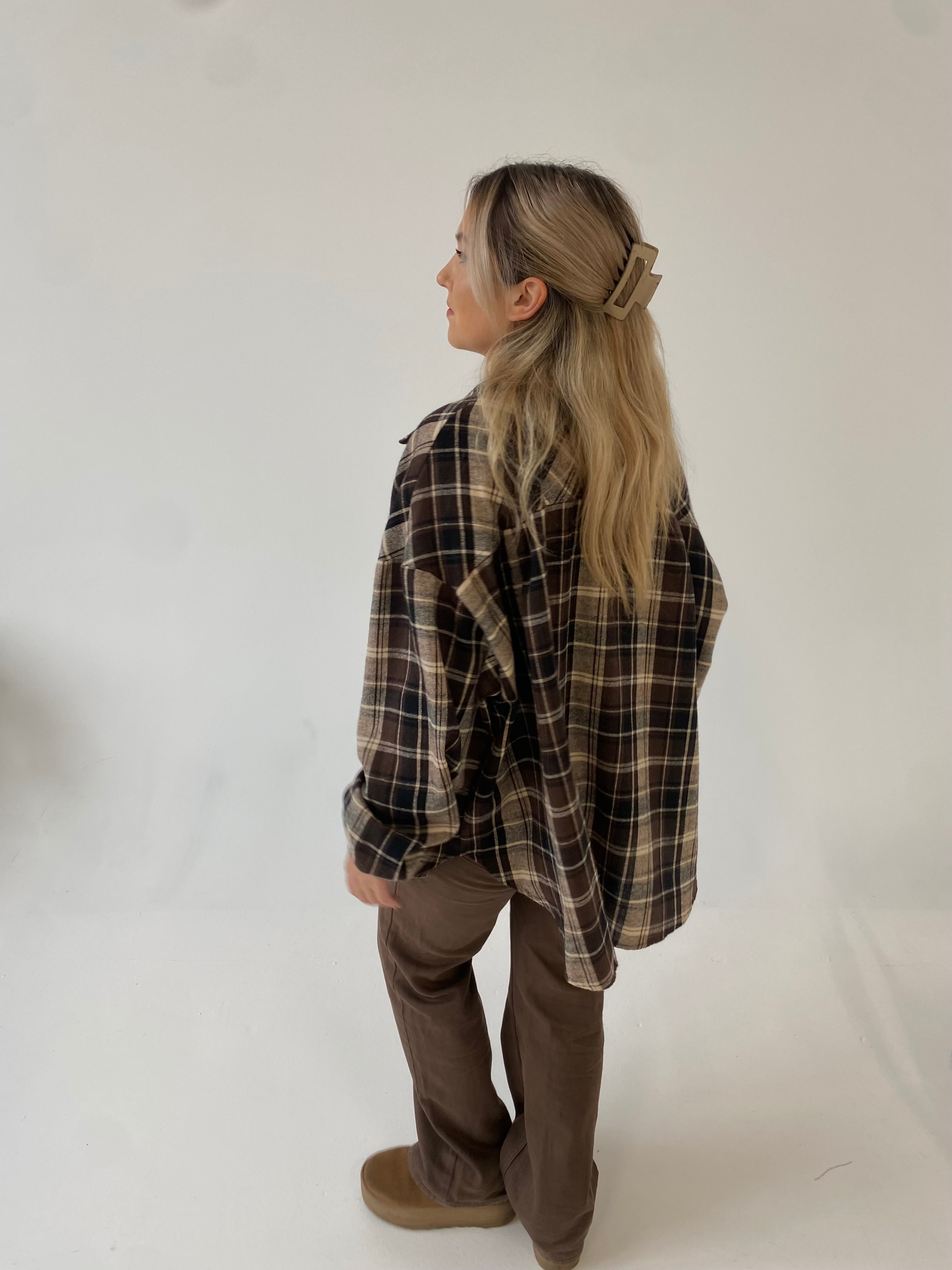 Tamsiai rudi languoti oversize marškiniai “Dark Brown Check Oversize”