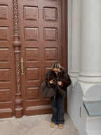 Tamsiai šokoladinės spalvos dirbtiniai kailiniai “Chocolate Luxe Oversize”