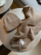 Rudas šaliko ir kepurės komplektas su kašmyru ir vilna (unisex) “Brown Cashmere Wool Set”