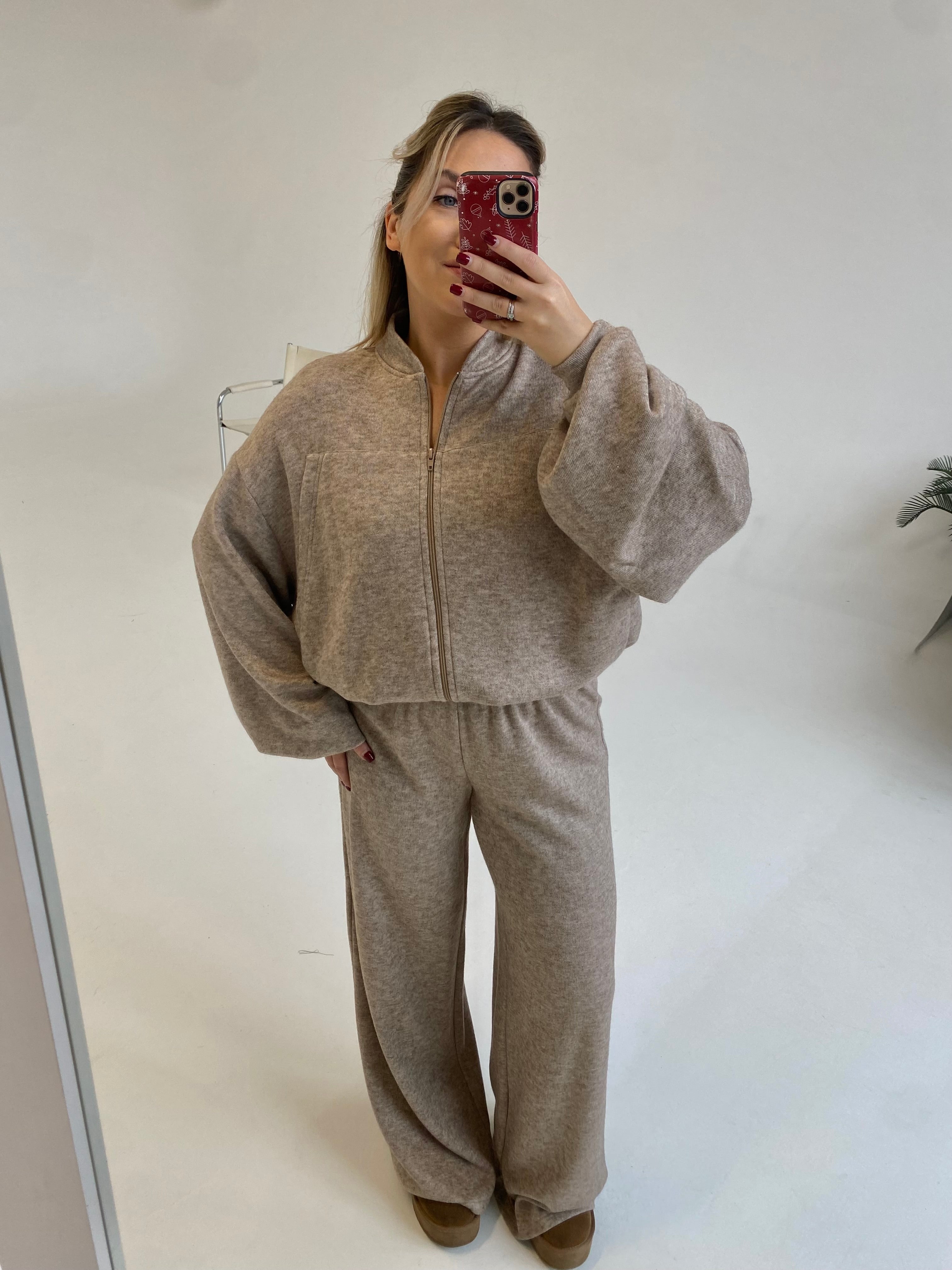 Stilingas megztas komplektas su vilna “Wool Chic Beige Set”