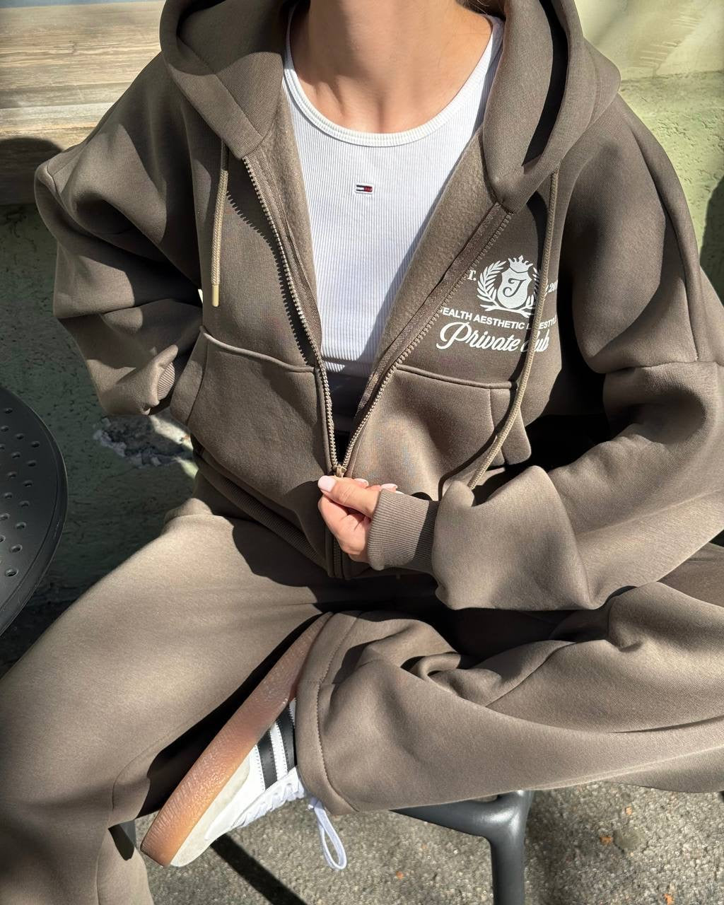 Smėlio spalvos užsegamas laisvalaikio komplektas “Sand Zip Lounge Set”