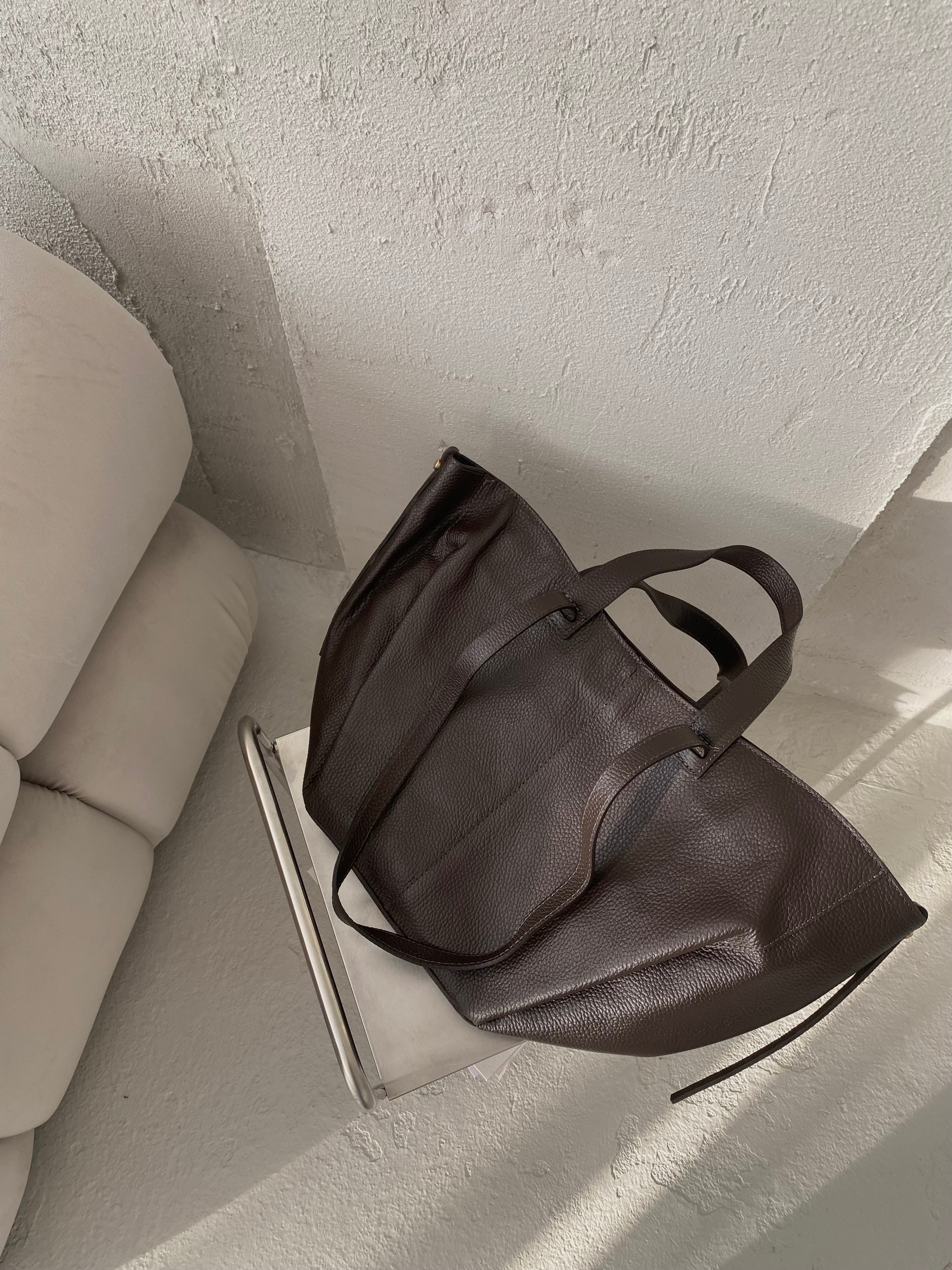 PREORDER: Natūralios odos rankinė „Luna Choco“