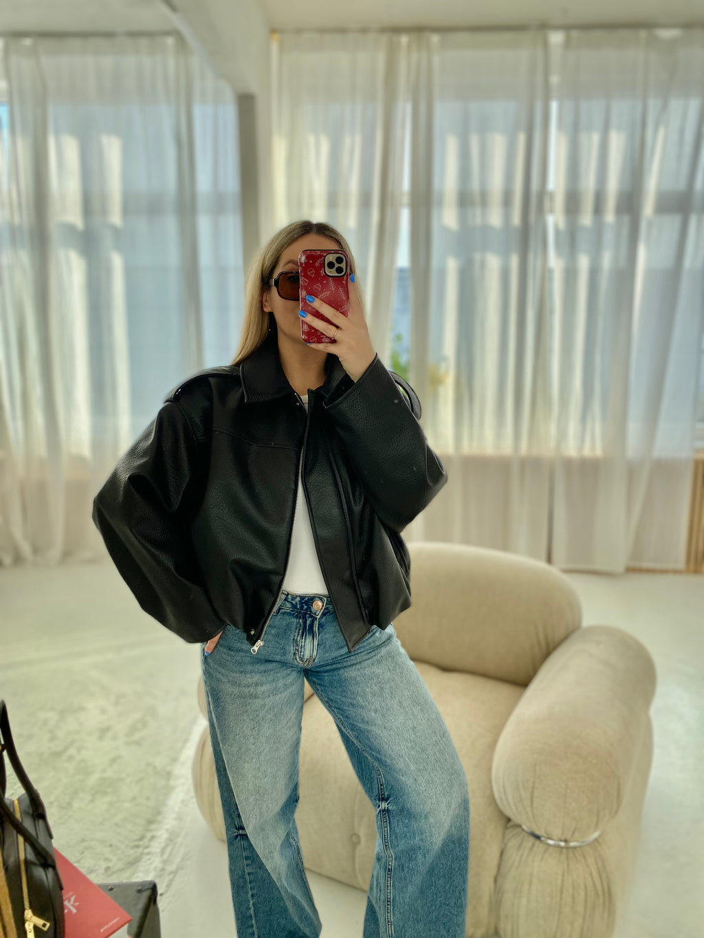 Šokoladinė premium dirbtinės odos bomber tipo striukė „Noelle Luxe Bomber“