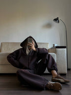 Šokoladinis pašiltintas laisvalaikio komplektas su gobtuvu „Chocolate Zip Hoodie Lounge Set“