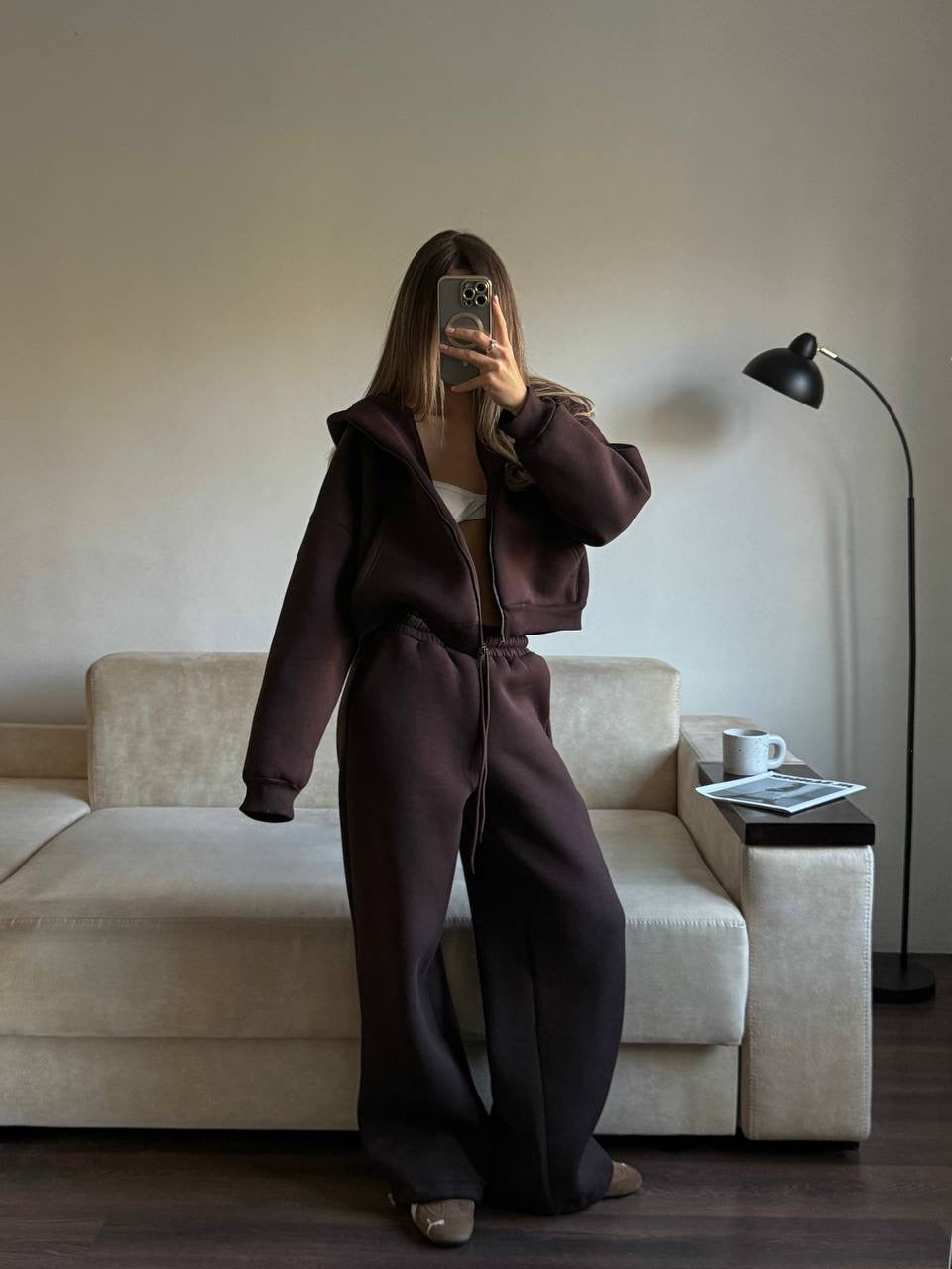 Šokoladinis pašiltintas laisvalaikio komplektas su gobtuvu „Chocolate Zip Hoodie Lounge Set“
