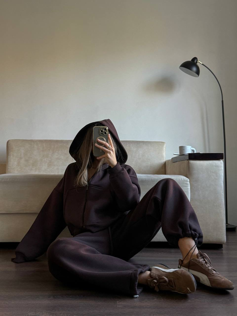 Šokoladinis pašiltintas laisvalaikio komplektas su gobtuvu „Chocolate Zip Hoodie Lounge Set“