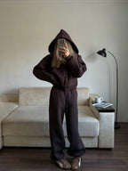 Šokoladinis pašiltintas laisvalaikio komplektas su gobtuvu „Chocolate Zip Hoodie Lounge Set“
