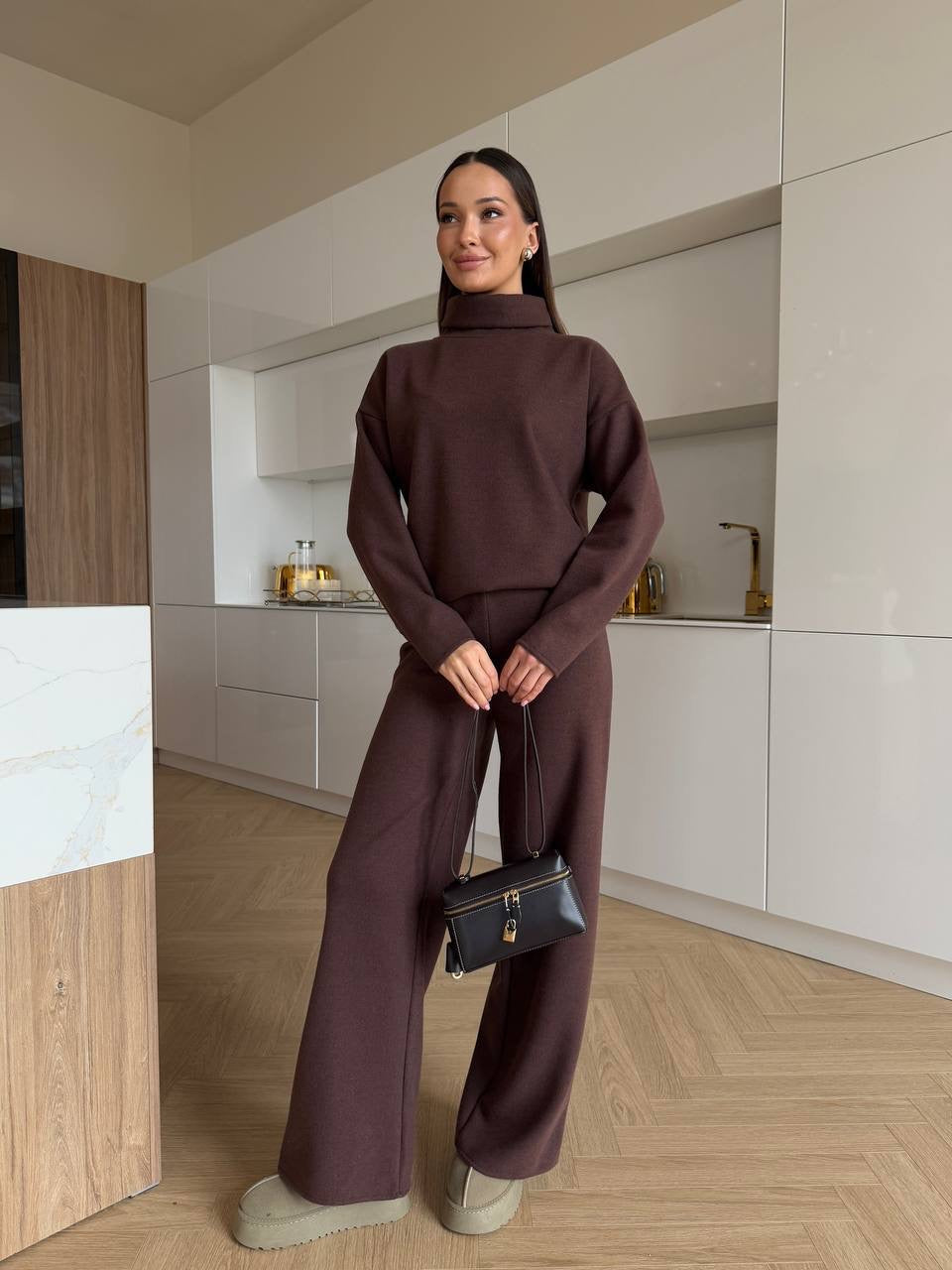 PREORDER: Šokoladinis angoros kostiumas “Chocolate Angora Luxury Set”