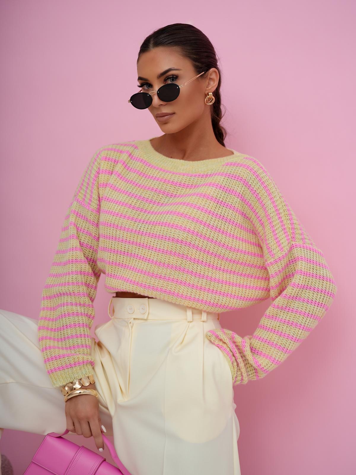 Dryžuotas jaukus megztinis su vilna „Yellow Cozy Stripe Knit“