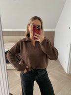 Rudas polo tipo megztinis su alpakos ir lamos vilna “Brown Alpaca Wool Polo Knit”