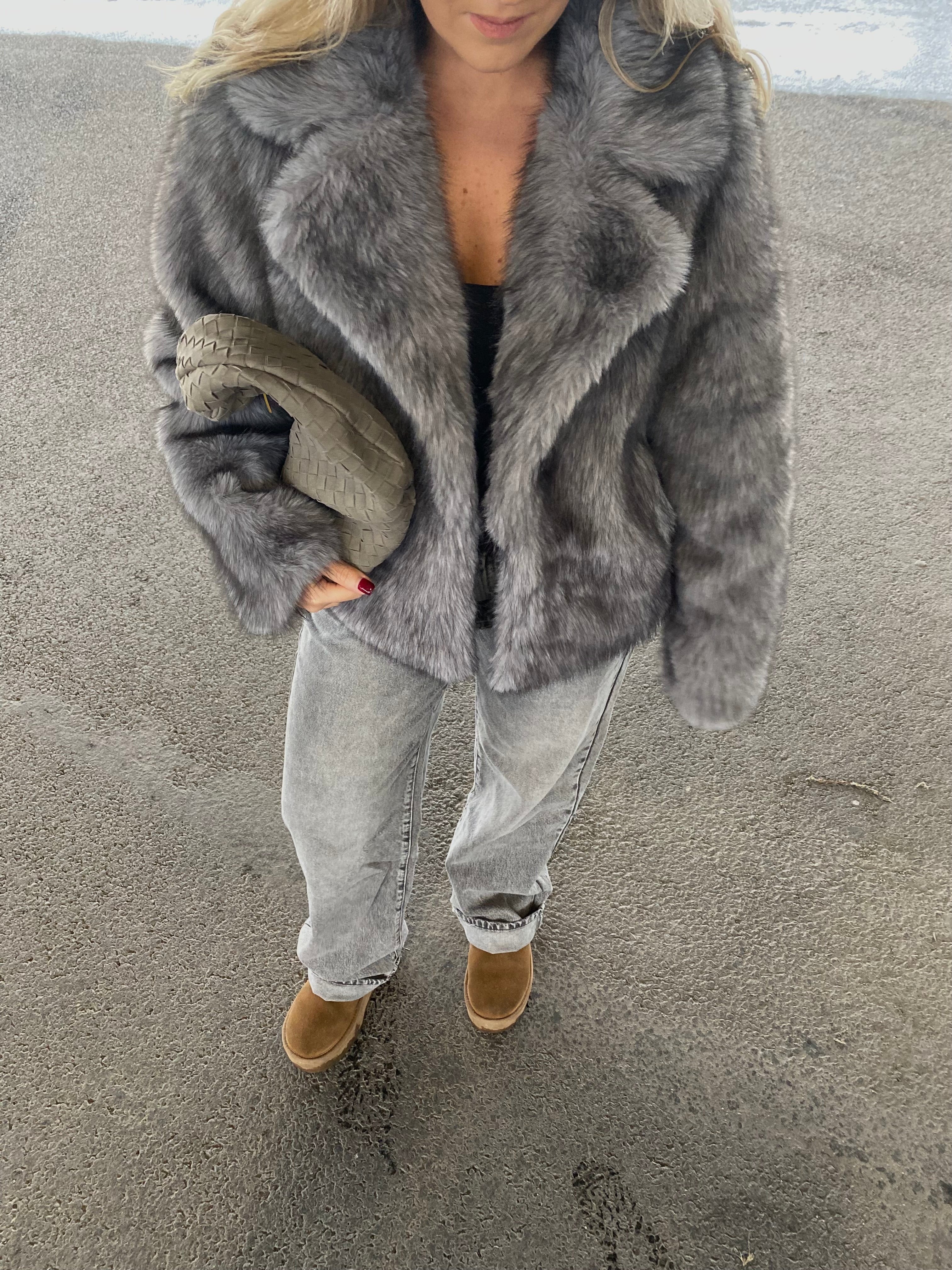 Dirbtiniai kailiniai “Urban Grace”