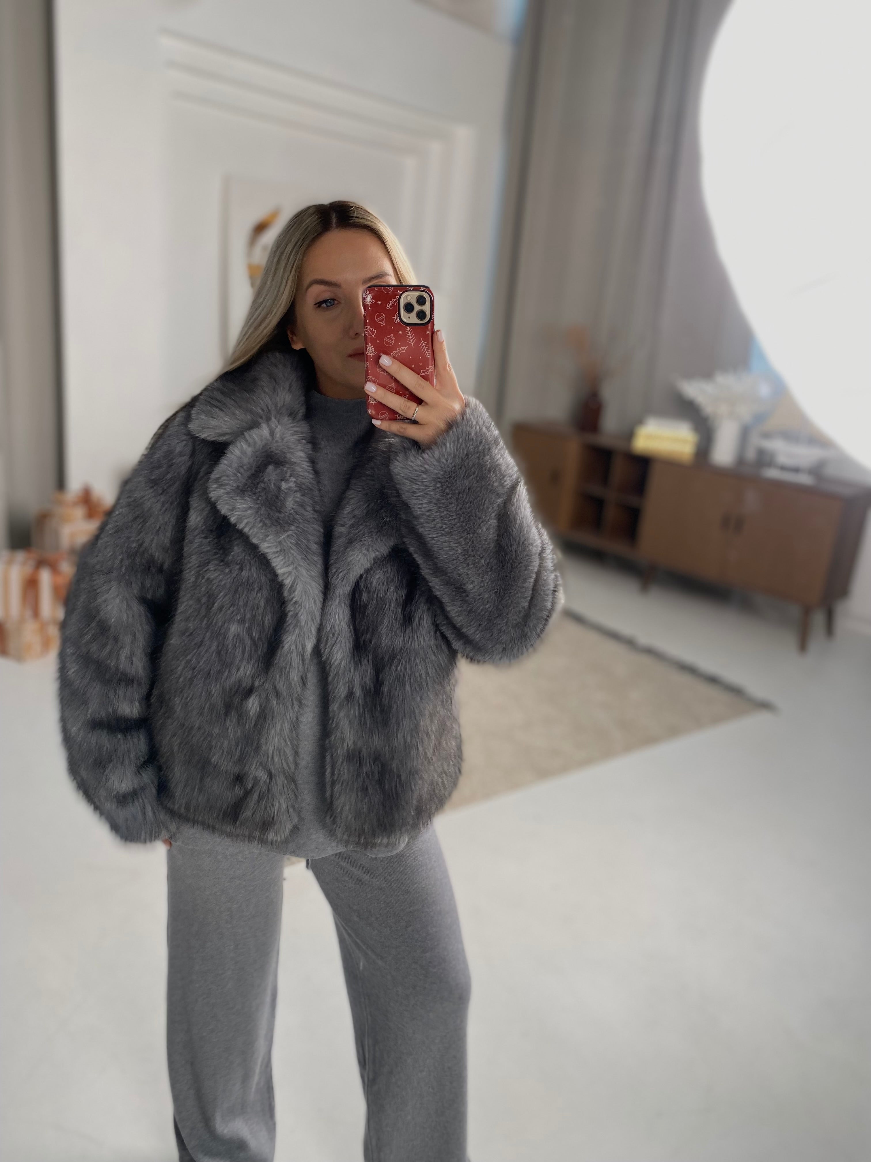 Dirbtiniai kailiniai “Urban Grace”