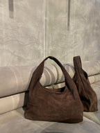 Ruda verstos odos rankinė „Marlow Suede Hobo“