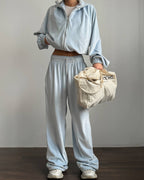 Žydras veliūrinis laisvalaikio komplektas „Sky Blue Velvet Comfort Set“